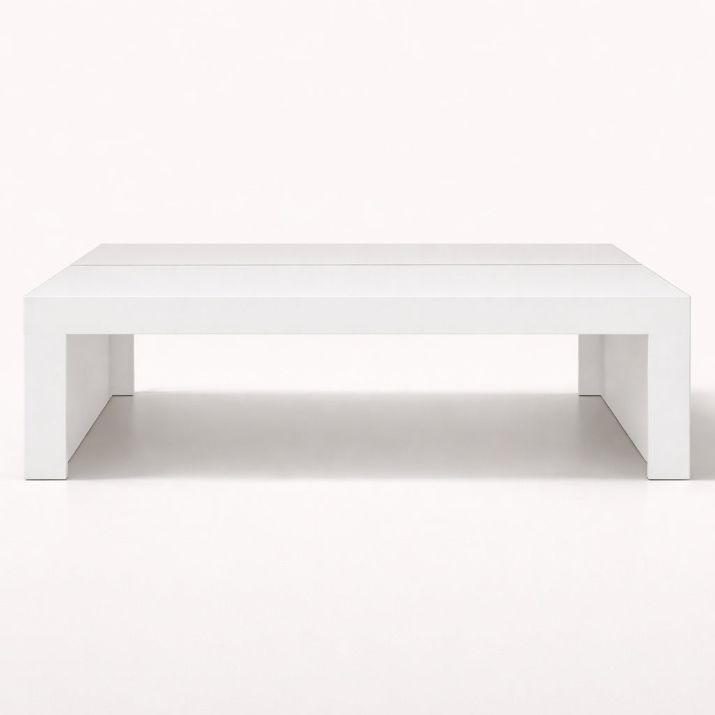 Table basse blanche rectangulaire, table basse de salon contemporaine au style sobre et architectural