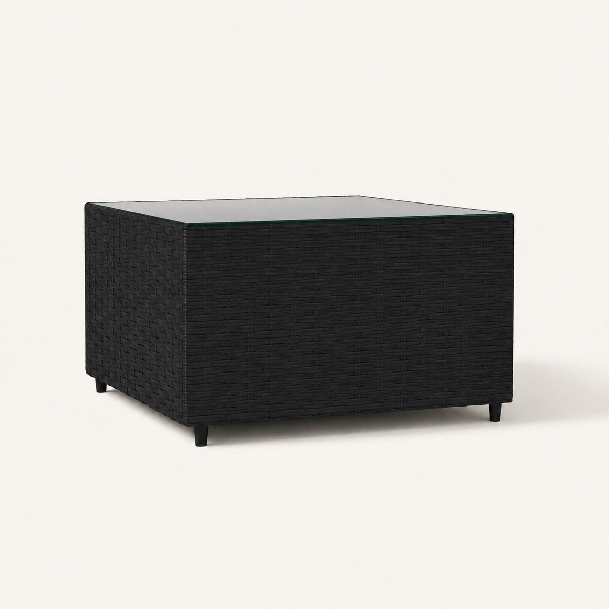 Table basse de jardin Vantara noire en résine tressée, table basse d'extérieur moderne avec verre
